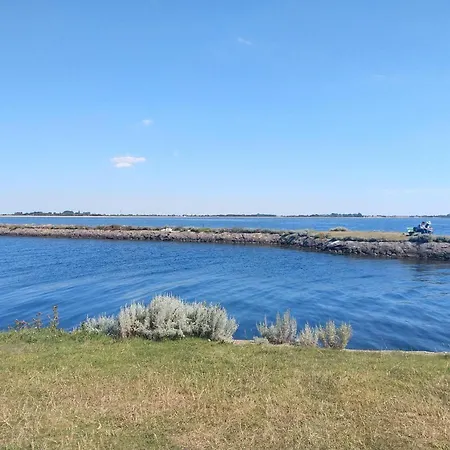 Sturmeck, Fehmarn-orth Orth